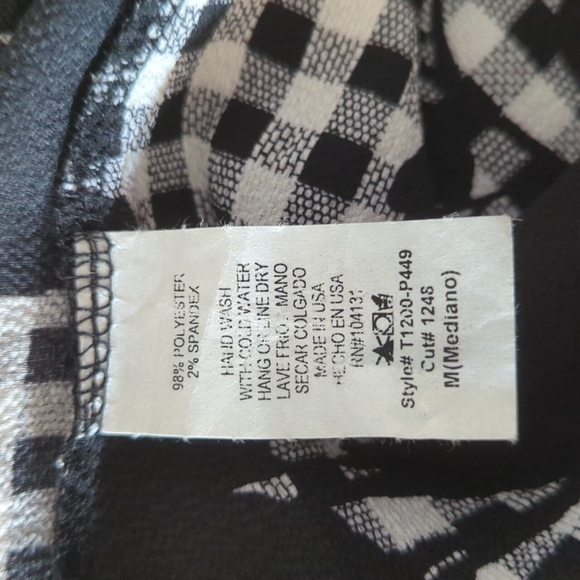 Extra large pullover blouse. - Picture 4 of 8